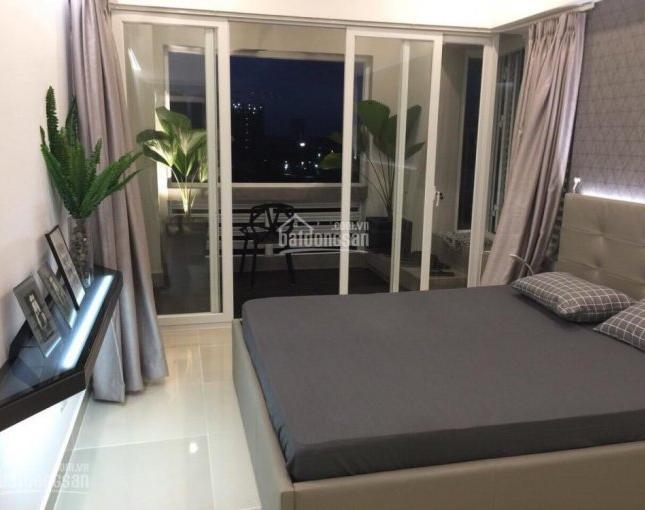 Cho thuê căn hộ Mỹ Khánh 4, Phú Mỹ Hưng, Q. 7, DT: 118m2, 3PN, 2WC, giá 18 tr/th. LH: 0906 385 299  (em hà  )