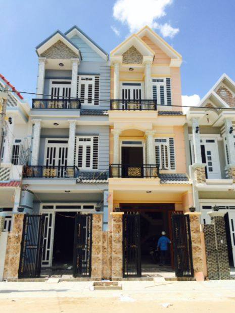 Chỉ với 1,7tỷ đã có nhà đẹp 2 lầu mới, nằm trên đường Lê Thị Riêng,  Q12