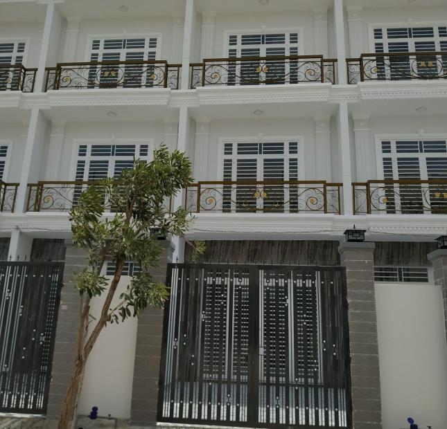Bán nhà 1 trệt 1 lầu mới xây, sổ hồng riêng , gần KCN Hải Sơn Bình Chánh