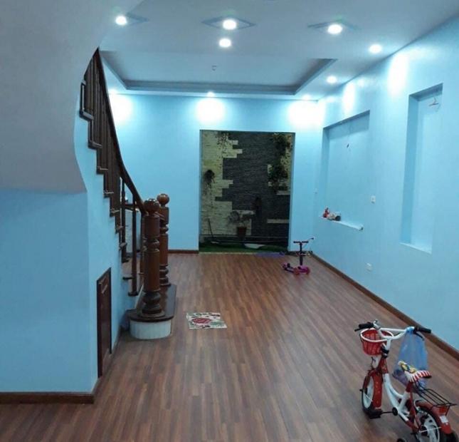 Bán nhà đẹp Khu đô thị Văn Phú, quận Hà Đông. 90m2, giá 6.15 tỷ. LH 0984644186.