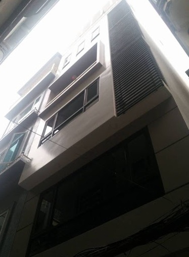 Bán nhà đẹp Thanh Nhàn, HN, 4 tầng lô góc 2 mặt thoáng, giá 1.8 tỷ, LH 0941461177.