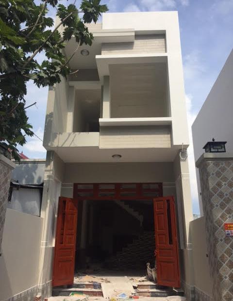 Bán villa đường Hồ Biểu Chánh, 10x27m, nhà 3 lầu đẹp, có thang máy