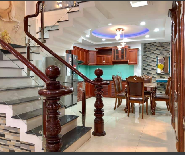 Chính chủ bán 2MT Hẻm Xe Hơi 4m.DT: 5.8x12m công nhận 70.44m2 kết đường Hòa Hưng phường 12 Quận 10