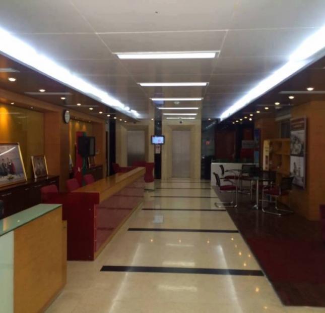 Văn phòng cho thuê gấp 175m2,183m2 giá 15$ tại trung tâm quận Hoàn Kếm, Hà Nội.
