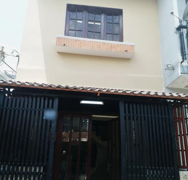 Bán nhà phố 1 lầu hẻm số 6 Trần Văn Khánh, P. Tân Thuận Đông, Q7 	