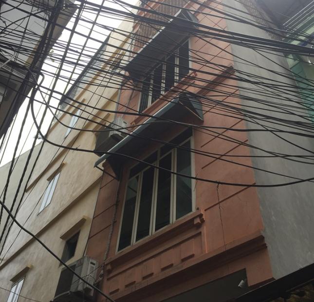 Bán nhà mặt ngõ 5 tầng Nguyễn Đình Hoàn, Cầu Giấy, 37m2, giá 3.5 tỷ