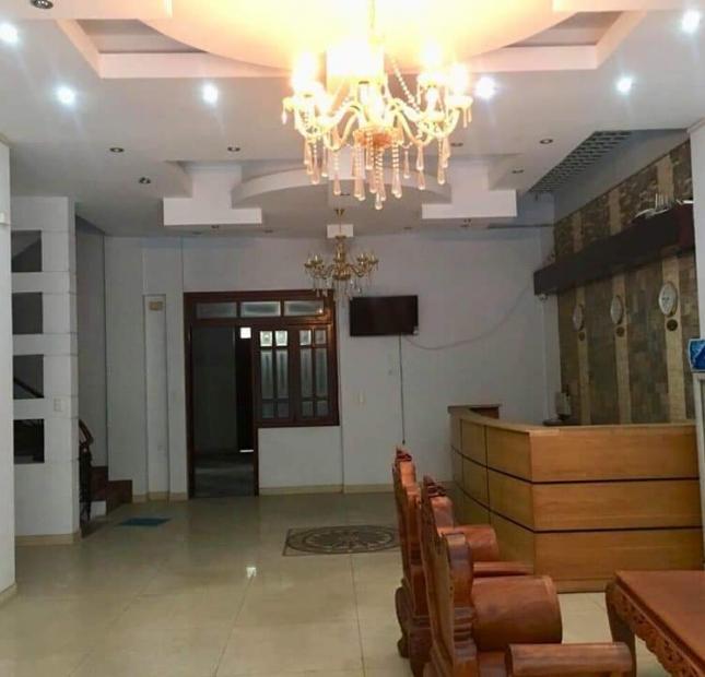 Bán nhà hàng MT Trần Hưng Đạo, Q. 5 (9.5*21m), trệt, 5 lầu ST, TN: 250tr/th, giá 57 tỷ