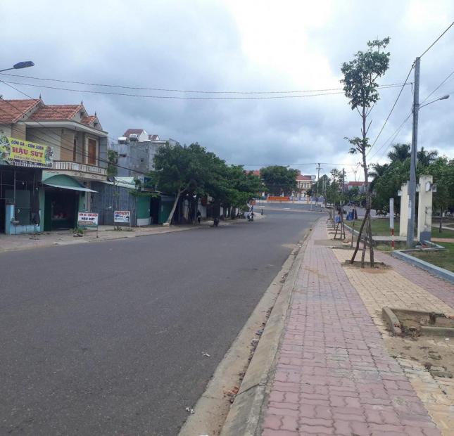 Cần bán gấp nhà mặt tiền 17m đường Quang Trung – huyện Kbang, Gia Lai
