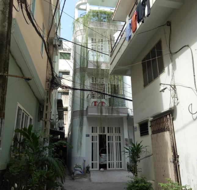 Tôi chính chủ chuyển nhà mới nên cần bán gấp nhà 4 tầng, hẻm đẹp 835/ đường Trần Hưng Đạo, phường 1, quận 5.