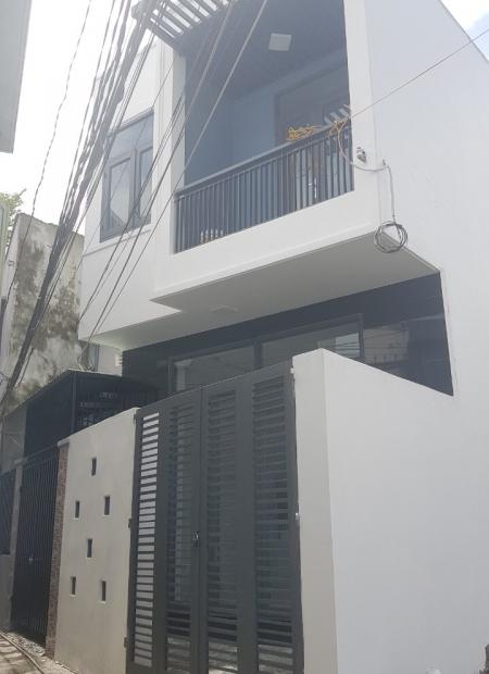 Cần tiền bán gấp nhà hẻm 8m Phan Thúc Duyện, DT:8.3x24m, 2 tầng, Giá chỉ 110tr/m2.