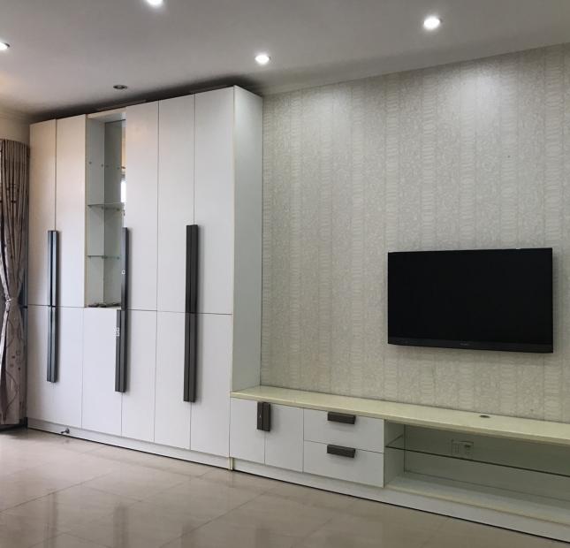 Bán nhà MT Trần Bình Trọng Quận 5, gần Nguyễn Trãi, DT: 4.1*16m, 4 lầu. HĐ thuê 62 tr/th