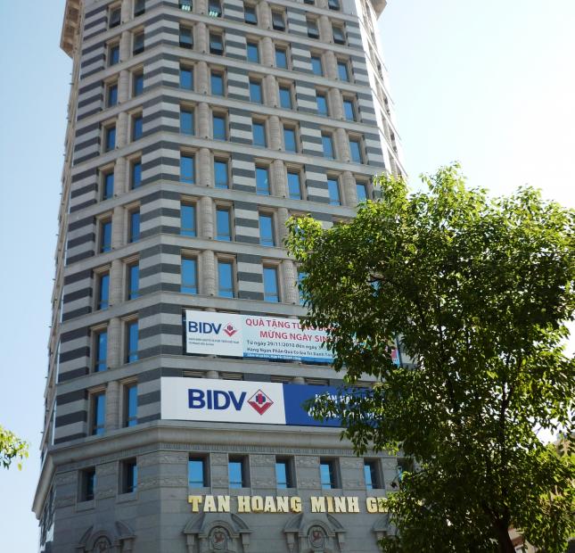Cho thuê nhà MT Khánh Hội, Q4. DT: 6x15m, 3 lầu. Giá 140 triệu/th