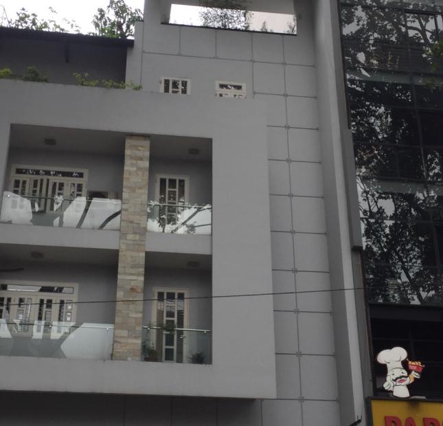 Biệt Thự mini mặt tiền đường Tiền Giang, P. 2, Tân Bình, 6.5x20m, giá 23.4 tỷ.