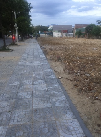 Bán đất diện tích lớn làm kho bãi- mặt tiền Lê Đình Kỵ-Lê Trọng Tấn gần bến xe Đà Nẵng
