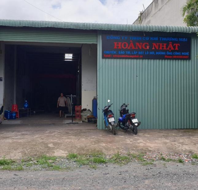 CHO THUÊ HOẶC SANG LẠI XƯỞNG CƠ KHÍ 300M2 CẦU TRỤC 5T XÃ XUÂN THỚI SƠN, HÓC MÔN. LHCC: 0945551027