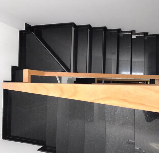. MT Hậu Giang P5 Q.6 (3.2x18) Có mặt tiền hông 2m. Kết Cấu xd mới Cấp . Đang Cho thuê 30 tr