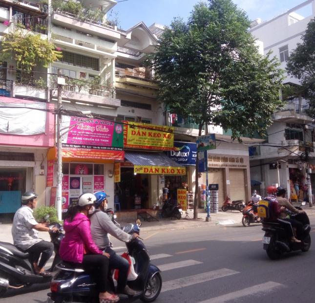 . MT góc ngã tư Hậu Giang - Mai Xuân Thưởng, P. 5, Quận 6 (4.2x20)m 3 lầu. Giá 15.5 tỷ