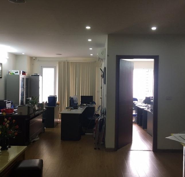 Chính chủ bán căn hộ dư không ở 120m2 - 2PN, 2WC, 1PK - Tại Victoria Văn Phú