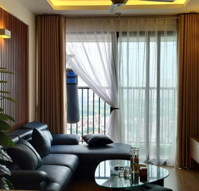 Cho thuê căn hộ chung cư 173 Xuân Thủy, Quận Cầu Giấy, Hà Nội. DT 110m2, 3 phòng ngủ, full đồ giá rẻ