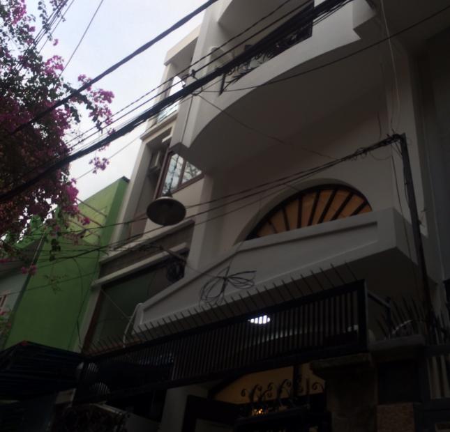 Bán nhà MT hẻm 134 Thành Thái, quận 10, DT 4,2x17m, nhà 3 lầu, ST, giá 16.3 tỷ