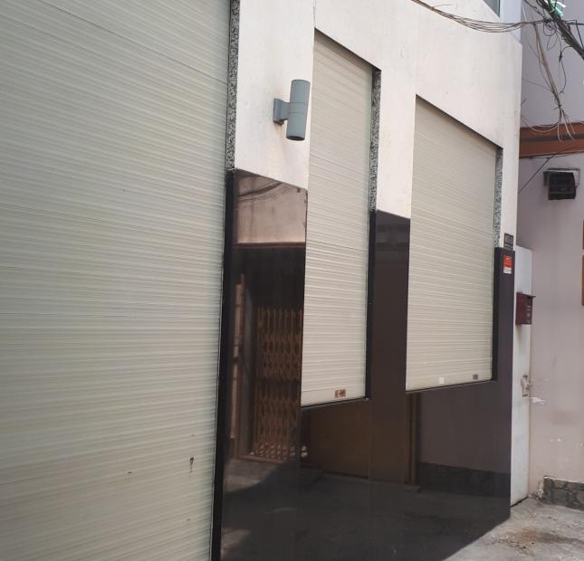 Bán nhà mặt phố đường Nguyễn Chí Thanh, P. 15, quận 5. Hiện đang cho thuê 65tr/th