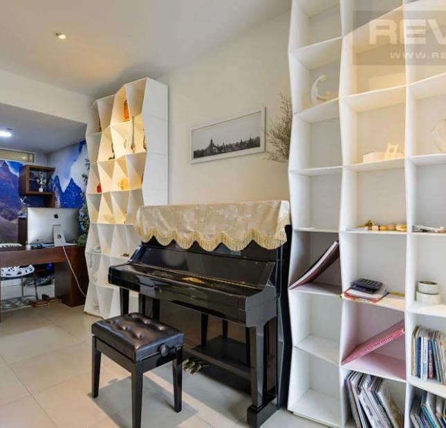 Xuất cảnh bán nhà mặt tiền Bạch Vân, quận 5, DT 4,2x21 vuông vức