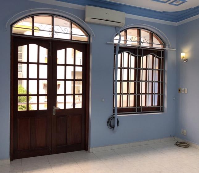 Bán nhà hẻm xe hơi 6m An Dương Vương phường 4, quận 5 DT: 4.1x12m nở hậu 6m 