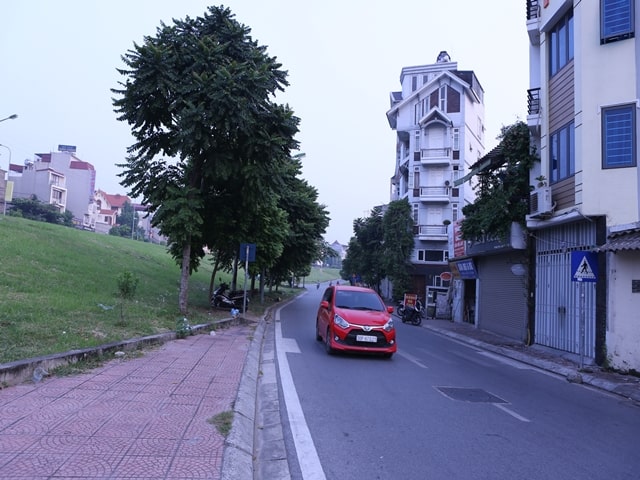 Chính chủ bán nhà mặt phố đường Ngọc Thụy, Quận Long Biên, Hà Nội