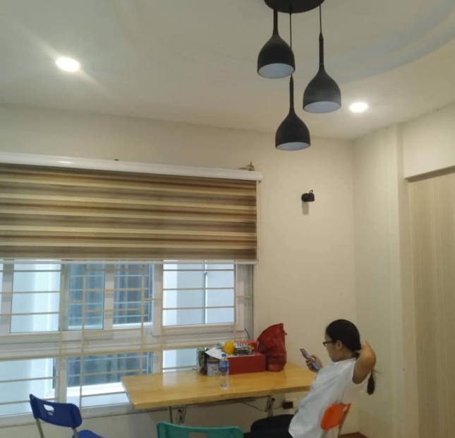 Bán gấp nhà Bằng Liệt, Hoàng Liệt, 38m2, 4 tầng, giá 2.3 tỷ. LH 0984094326