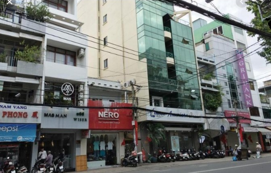 Cho thuê  nguyên căn khách sạn 2* Nguyễn Công trứ  , Quận 1, 28 phòng giá 450 triệu