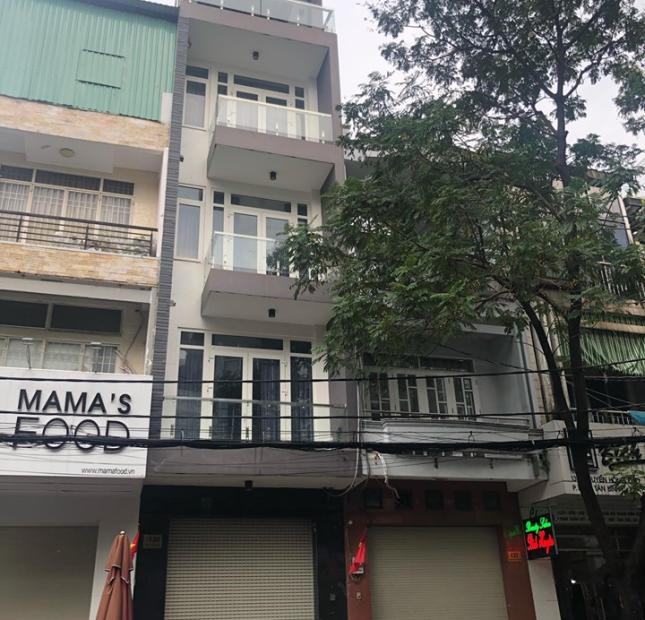 Cần bán gấp nhà 4 tầng Mặt Tiền thụt đường Huỳnh Văn Bánh, quận Phú Nhuận. DT: 5mx16m nở hậu 6,5m