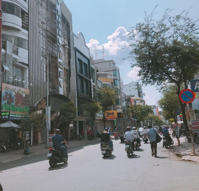 Bán nhà MT Bạch Vân - Nhiêu Tâm, P5, Q5, giá chỉ 19.8 tỷ