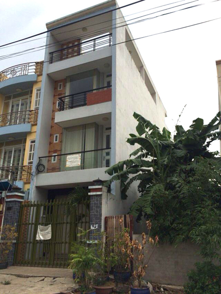 Cần tiền trả nợ ngân hàng bán gấp nhà Hồng Hà, DT: 4x16m, 4 tầng, giá cực rẻ