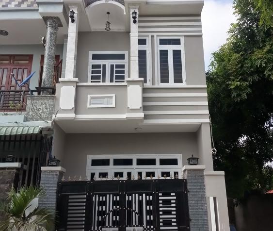 Bán nhà mặt tiền nội bộ Hậu Giang Quận 6, DT: 20m x 5.6m, chỉ  14.5 tỉ