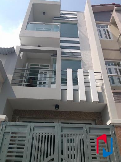 Bán gấp nhà MTKD Võ Văn Kiệt q5,DTCN:68m2,3 lầu, dọn vào ở ngay, Giá chỉ: 13.9 tỷ
