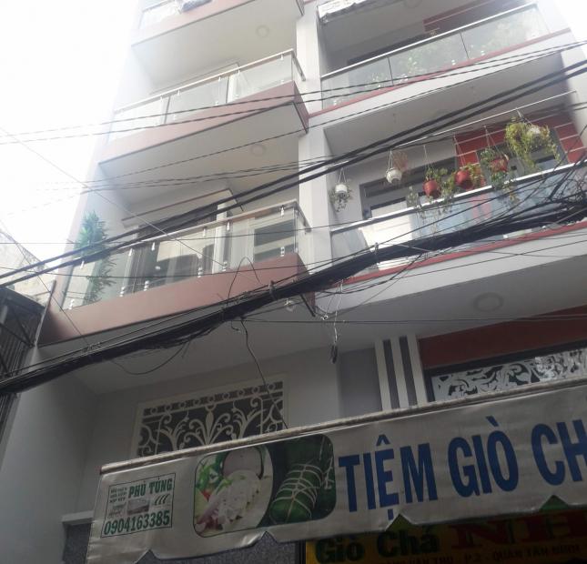 Bán nhà đường Thăng Long, Phường 4, Tân Bình, 4.5x11m, 3 lầu, 5PN, ở liền