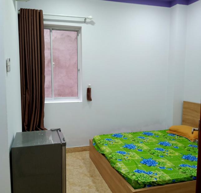 Cho thuê căn hộ Mini đối diện trường ĐH Tôn Đức Thắng, full nội thất, giá 5tr/tháng.