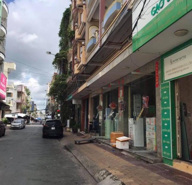 Bán cặp nhà mặt tiền UNG VĂN KHIÊM, số 15 và 17 đường Ung Văn Khiêm, Phường Cái Khế, Q Ninh Kiều, TP Cần Thơ ( trung tâm thương mại Cái Khế).
