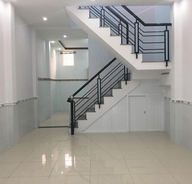 Cho thuê nhà 2 MT Nguyễn Trãi, Q1. 4.2x18m, 4 tầng, giá 80 tr/th