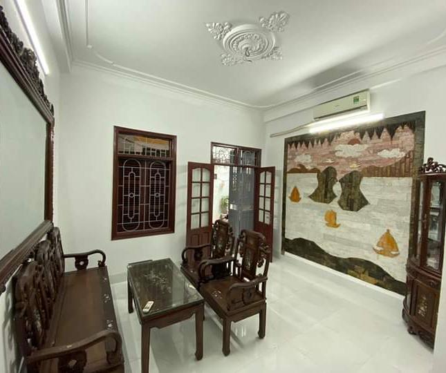 Bán nhà chính chủ phố Lương Sử, Khâm Thiên 4,5 tầng, giá 2,75 tỷ (Có                       