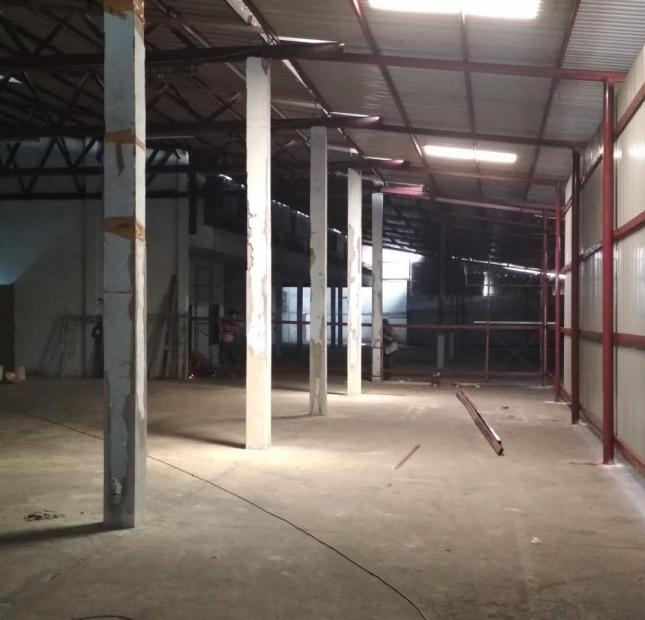 Cần cho thuê kho xưởng mặt tiền đường Tân Kỳ Tân Quý, diện tích 1.500m2, giá tốt Quận Tân Phú