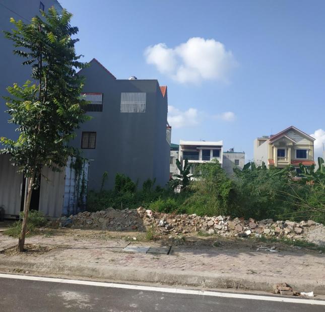 Cần bán lô NV5-50 ngay Mt đường Nguyễn Thiện Thuật nhìn sang chung cư chỉ 3,9 tỷ