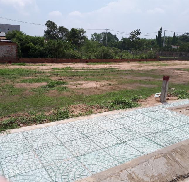 Cần bán lô đất đường Nguyễn Thị Lắng đã có sổ
