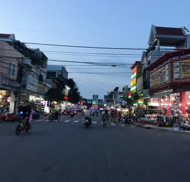 Bán nhà 1 lầu ngay Đường D17 chợ đêm KDC Việt Sing, Thuận An diện tích 150m2 full thổ cư giá 6.5 Tỷ