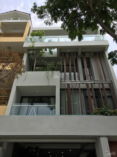Bán nhà đẹp khu dân cư đông đúc an ninh Nguyễn Duy Trinh Q2 13,5 tỷ