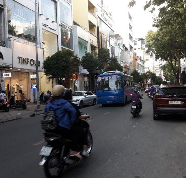 Bán nhà mặt tiền đường Bà Hạt đối diện chợ Nguyễn Tri Phương Quận 10. Khu sầm uất giá 21 tỷ