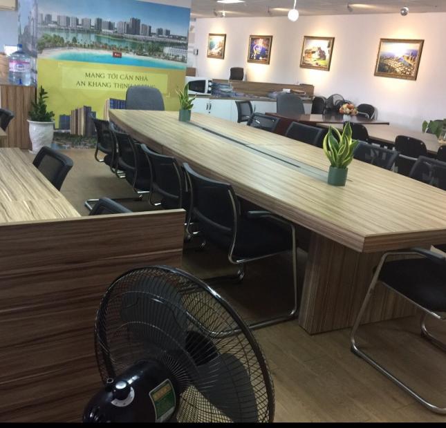 Cho thuê văn phòng 240m2 full dịch vụ mp Lê Văn Lương quận Thanh Xuân