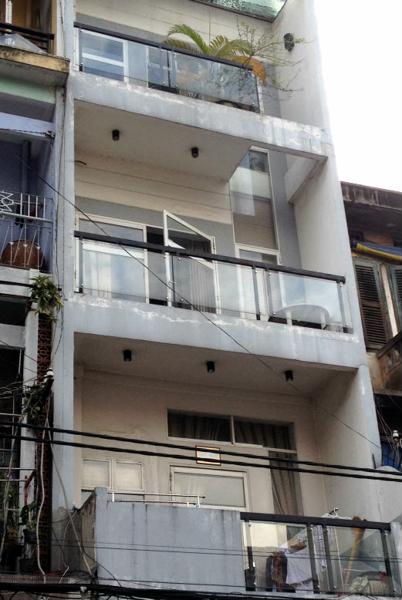 Xuất cảnh bán gấp biệt thự đường 30 Bình Phú 1, Q. 6, DT: 8x12m giá 13 tỷ