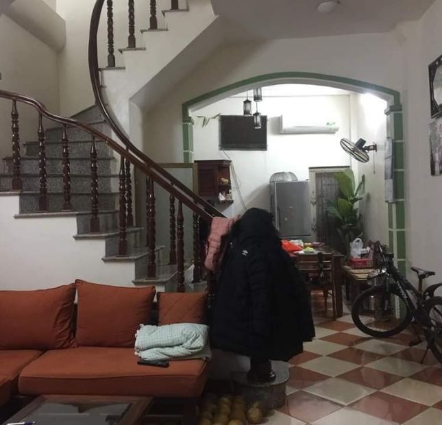 BÁN NHÀ GIẢI PHÓNG, 45 M2, 4TẦNG, MT5M, GIÁ CHỈ  2.4 Tỷ. LH 0984094326