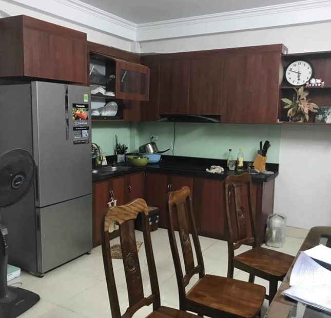 BÁN NHÀ TRƯƠNG ĐỊNH, Ô TÔ, KINH DOANH, 40 M2, GIÁ CHỈ 2.4 Tỷ. LH 0984094326